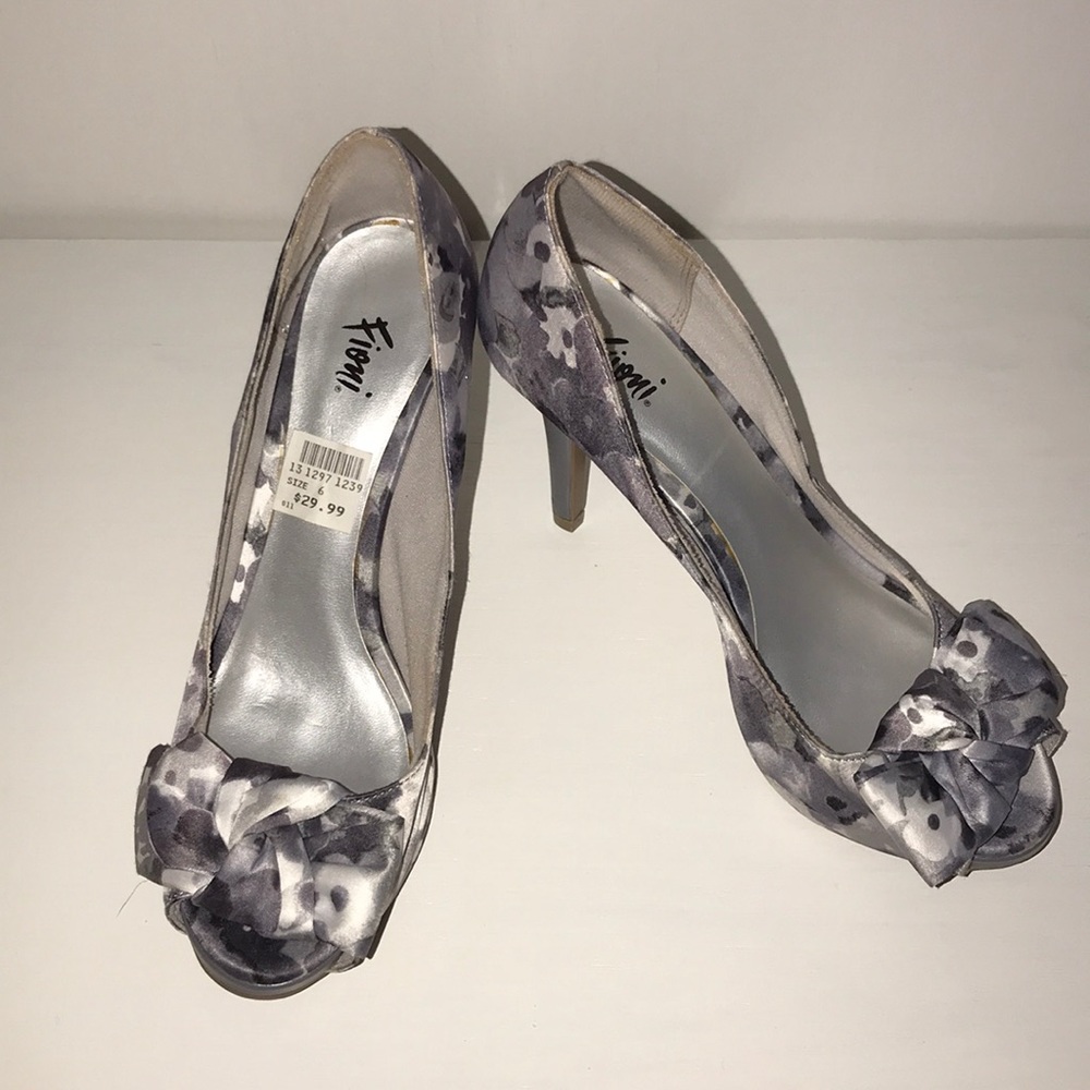 Peep Toe
